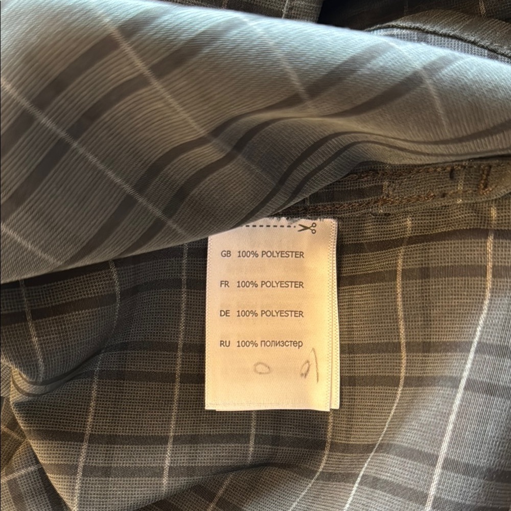 Synrgy Black and Gray Casual Button Down Shirt with Short Sleeves - Picture 4 of 5